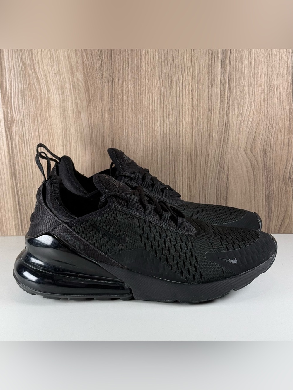 Nike Air Max 270 Triple Black Blackout Running Shoes AH6789-006 Women’s Size 8.5